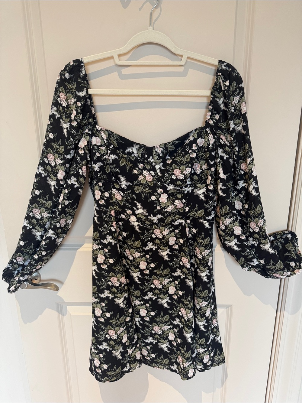 OAK + FORT Black Floral Long-Sleeve Mini Dress with Pink Blooms